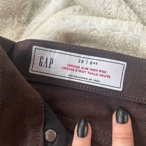 Gap Vegan Leather Pants - Picture 3 of 6